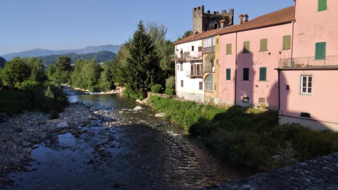 Tuscany, Pontremoli, Italy Swallows Court Lovely Home Sleeps 2 To 4 People Extérieur photo